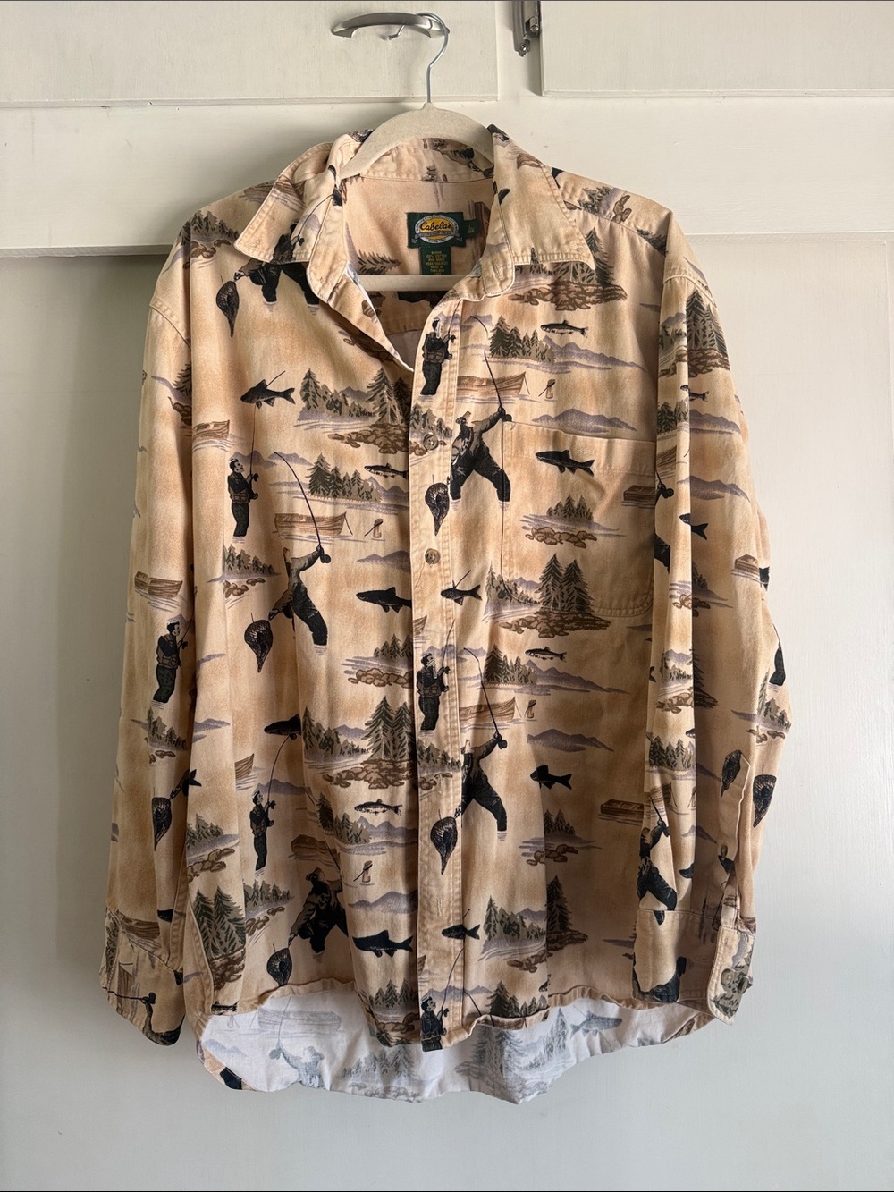 Cabela’s Beige Fishing Print Lightweight Shirt-Jacket